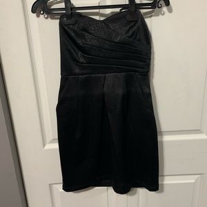 2 for 15$// Dynamite Strapless Dress